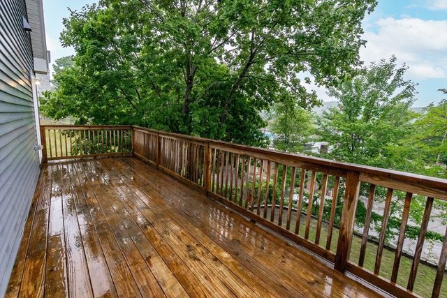 22 Plymouth St, Fitchburg, MA 01420