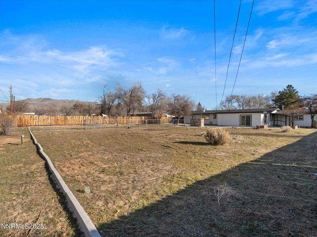 2940 Lukens Lane, Carson City, NV 89706