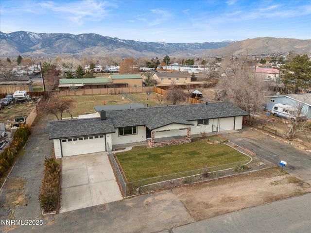 2940 Lukens Lane, Carson City, NV 89706