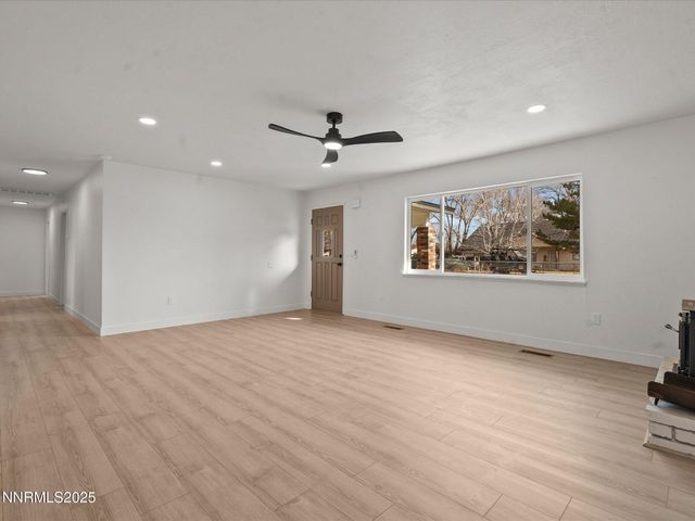 2940 Lukens Lane, Carson City, NV 89706