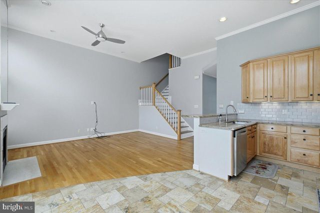 10249 WINGED ELM CIR, Manassas, VA 20110