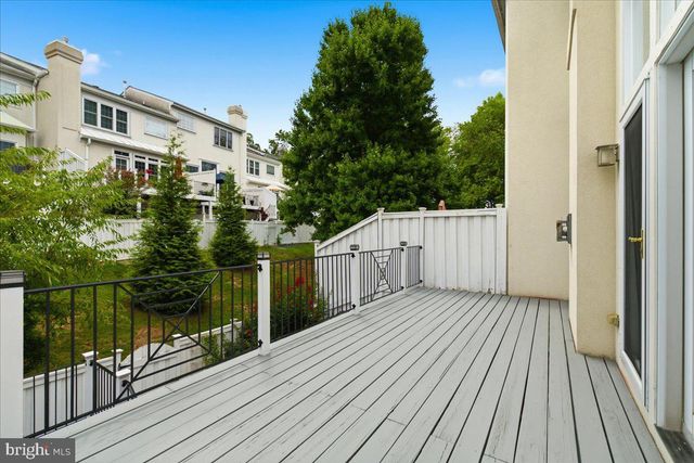 10249 WINGED ELM CIR, Manassas, VA 20110