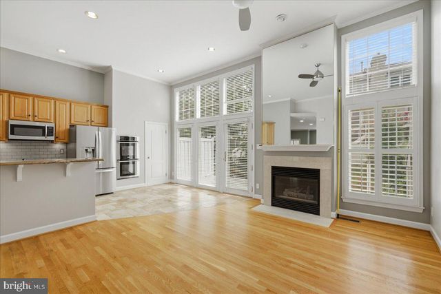 10249 WINGED ELM CIR, Manassas, VA 20110