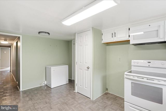 21434 GREENBRIER RD, Boonsboro, MD 21713