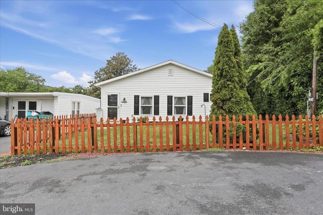 21434 GREENBRIER RD, Boonsboro, MD 21713