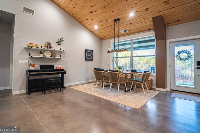 26 Plantation Road NW, Adairsville, GA 30103