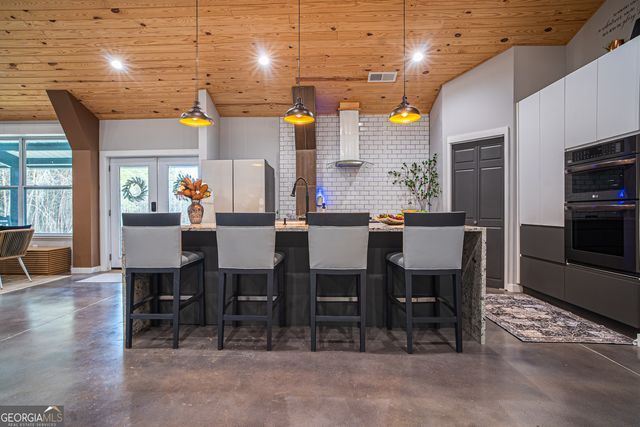 26 Plantation Road NW, Adairsville, GA 30103