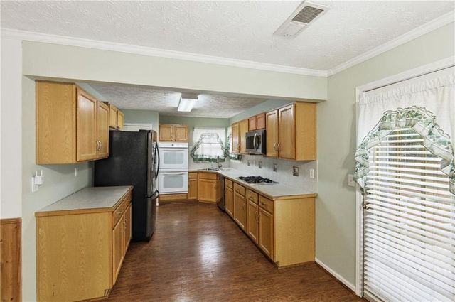 3026 Highland Park Lane, Lithonia, GA 30281