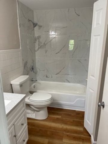 10 Longworth Ave 24, Brockton, MA 02301