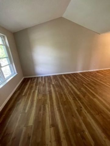 10 Longworth Ave 24, Brockton, MA 02301