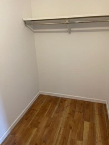 10 Longworth Ave 24, Brockton, MA 02301