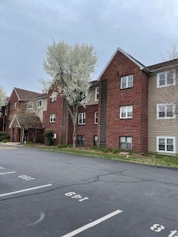 10 Longworth Ave 24, Brockton, MA 02301