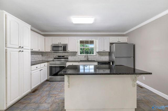 111 Morgan Lane Private Drive, Falkville, AL 35622