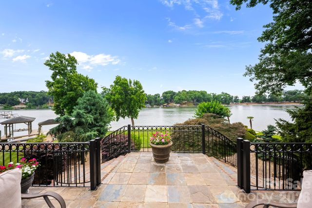2161 Windy Oaks Drive, Fort Mill, SC 29708