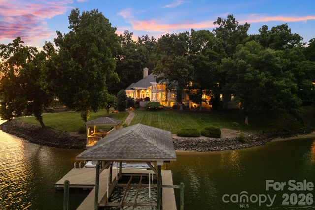 2161 Windy Oaks Drive, Fort Mill, SC 29708