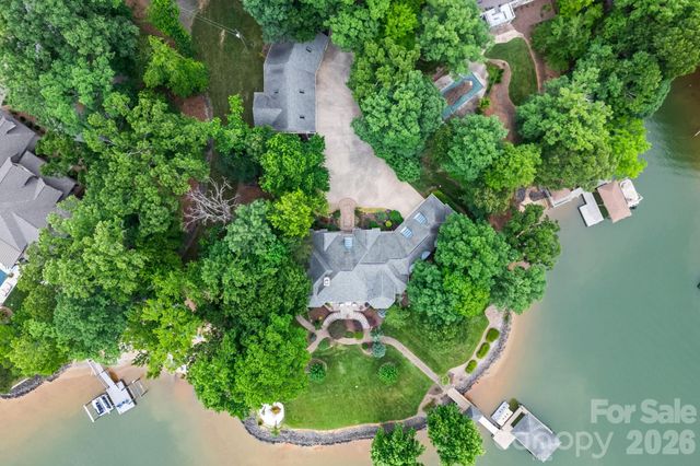 2161 Windy Oaks Drive, Fort Mill, SC 29708