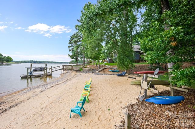 2161 Windy Oaks Drive, Fort Mill, SC 29708