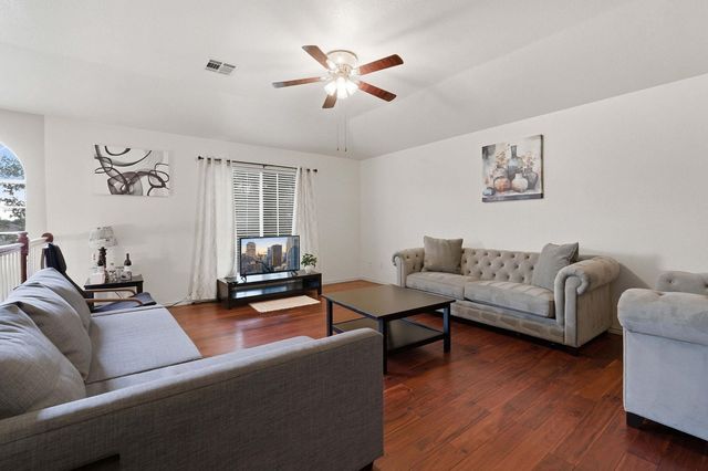 1424 Marsh Harbour DR, Round Rock, TX 78664