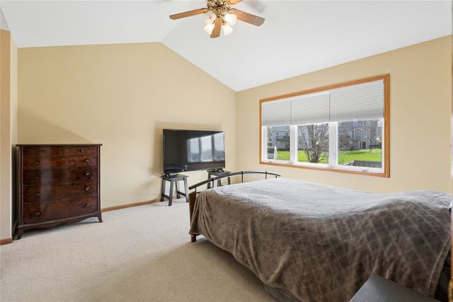 3409 Brook View Drive, Des Moines, IA 50317