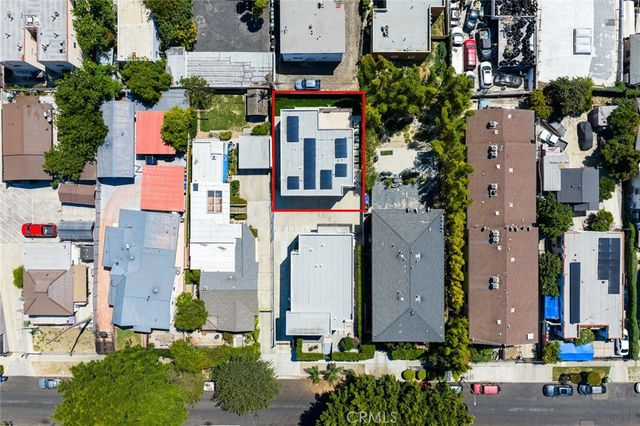 542 N Commonwealth, Los Angeles, CA 90004