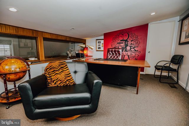 933 ROSE ST, Harrisburg, PA 17102