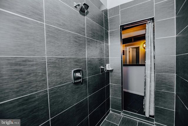 933 ROSE ST, Harrisburg, PA 17102