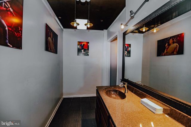 933 ROSE ST, Harrisburg, PA 17102