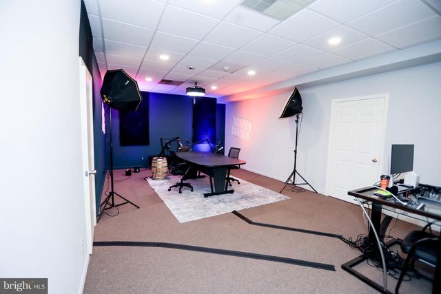 933 ROSE ST, Harrisburg, PA 17102