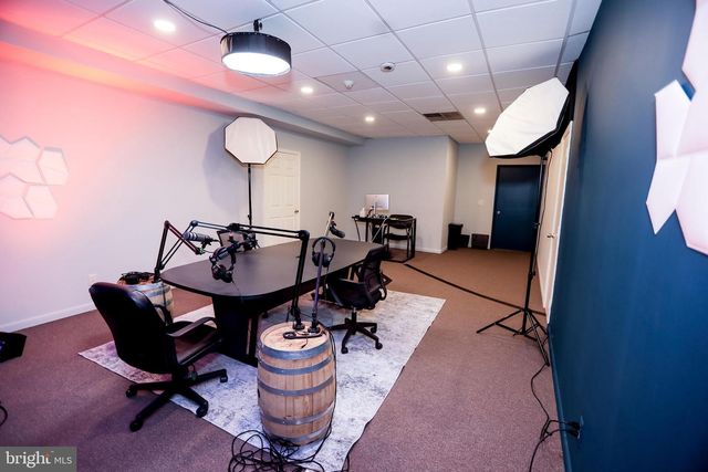 933 ROSE ST, Harrisburg, PA 17102