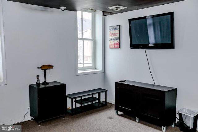 933 ROSE ST, Harrisburg, PA 17102