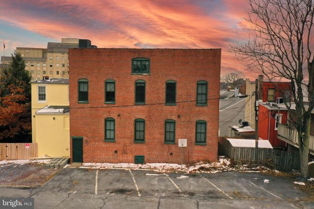 933 ROSE ST, Harrisburg, PA 17102