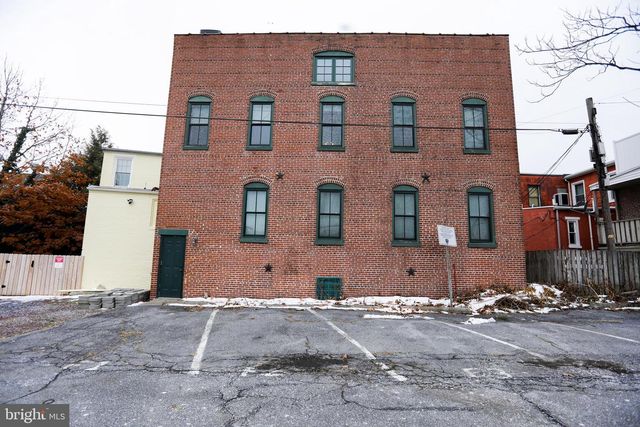 933 ROSE ST, Harrisburg, PA 17102