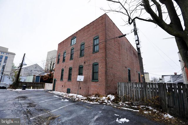 933 ROSE ST, Harrisburg, PA 17102