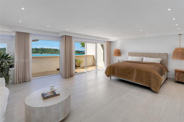 2443 Fisher Island Drive 5403, Miami, FL 33109