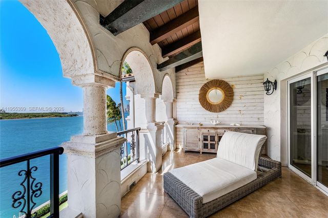 2443 Fisher Island Drive 5403, Miami, FL 33109