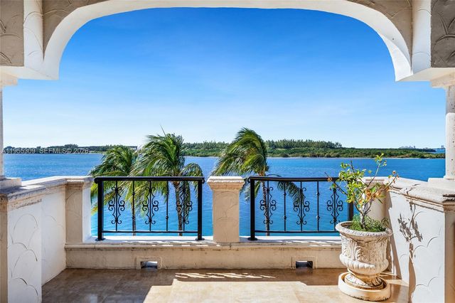 2443 Fisher Island Drive 5403, Miami, FL 33109