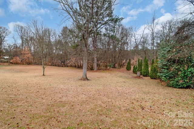 2514 Oxford Circle, Lancaster, SC 29720