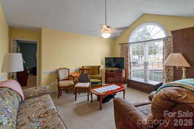 2514 Oxford Circle, Lancaster, SC 29720