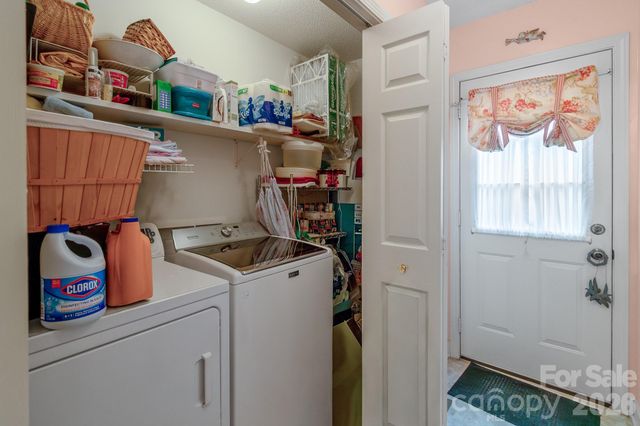 2514 Oxford Circle, Lancaster, SC 29720