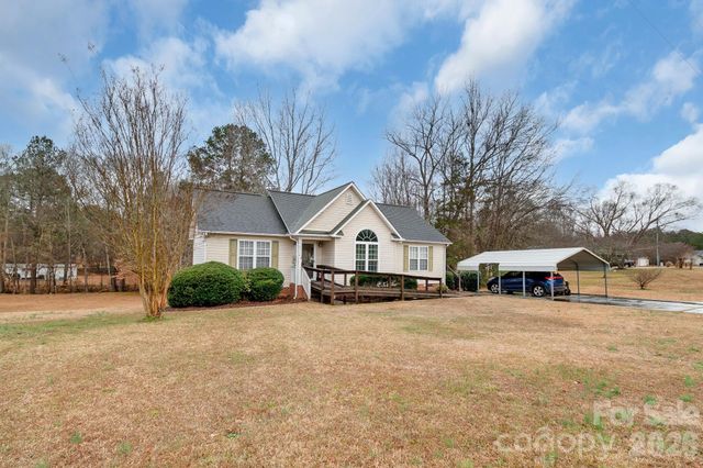 2514 Oxford Circle, Lancaster, SC 29720