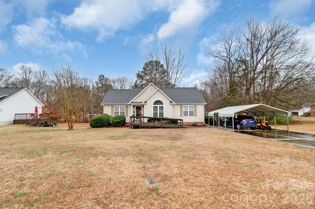 2514 Oxford Circle, Lancaster, SC 29720