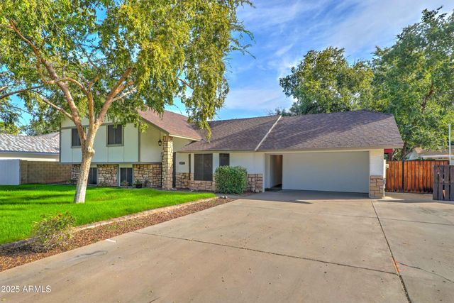 2057 N ASHBROOK Circle, Mesa, AZ 85213