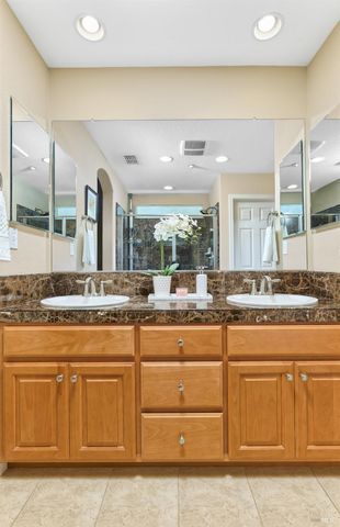 417 Anglebrook Dr, Rio Vista, CA 94571
