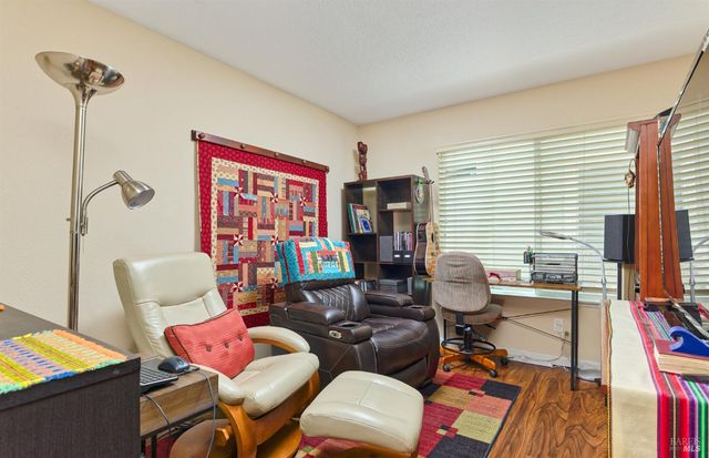 417 Anglebrook Dr, Rio Vista, CA 94571