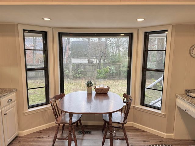 2507 Arkansas Valley Drive, Little Rock, AR 72212