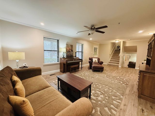 2507 Arkansas Valley Drive, Little Rock, AR 72212