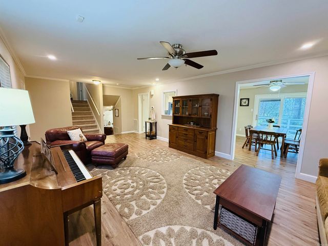 2507 Arkansas Valley Drive, Little Rock, AR 72212