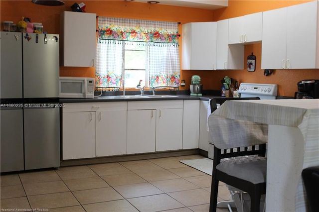 614 N Florida Ave, Other City - In The State Of Florida, FL 33873