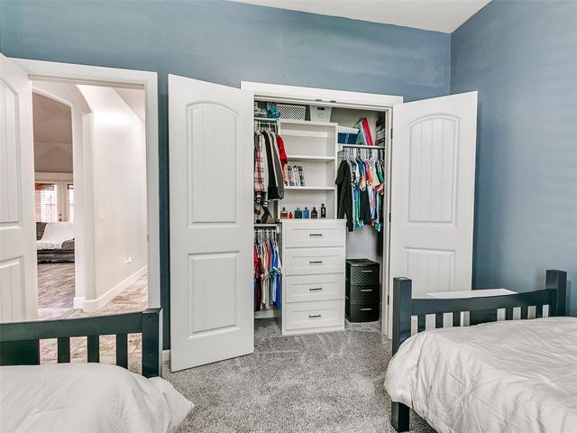 2251 E Kellan Court Terrace, Mustang, OK 73064