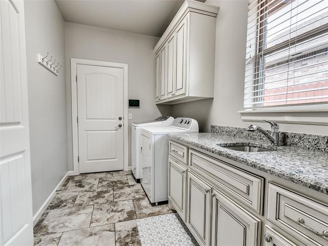 2251 E Kellan Court Terrace, Mustang, OK 73064